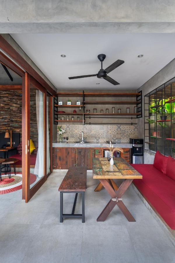 Vinna Villa Seminyak Kerobokan  Exterior photo